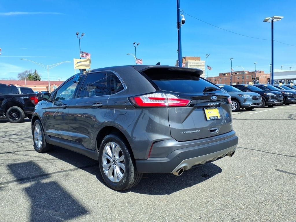 2023 Ford Edge Titanium