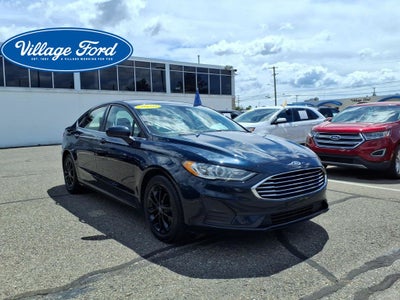 2020 Ford Fusion SE
