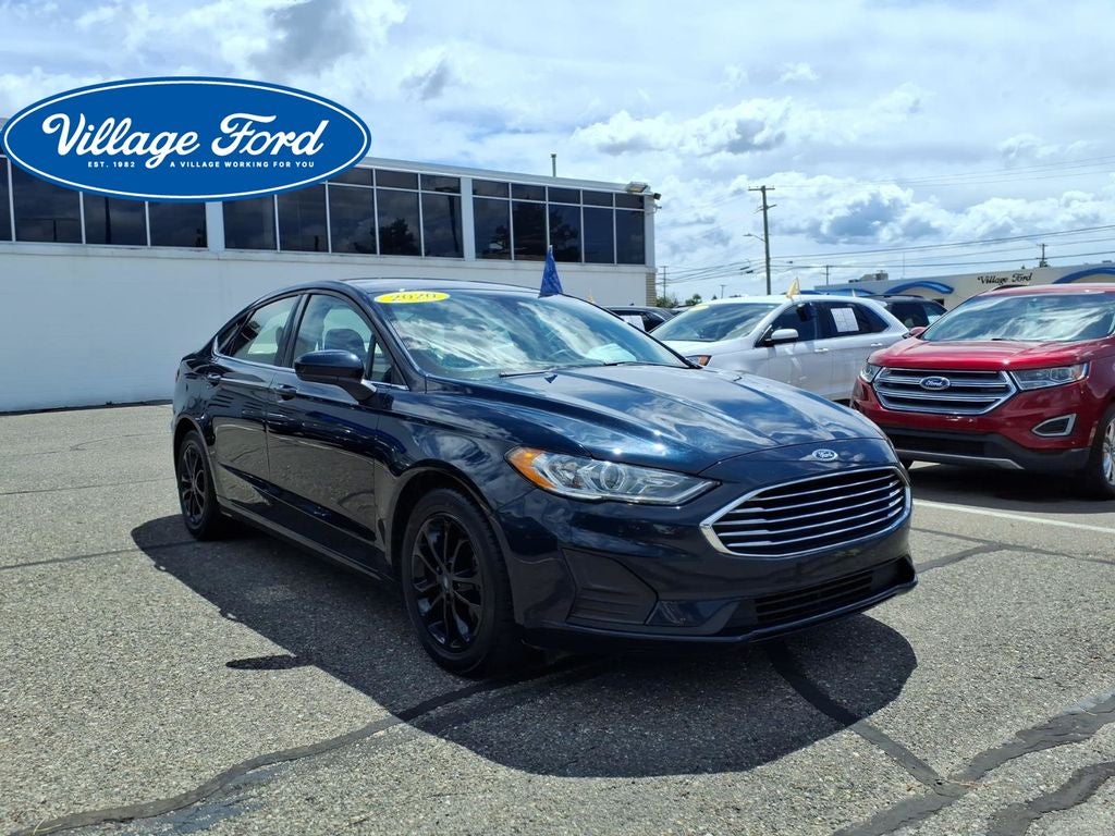 2020 Ford Fusion SE