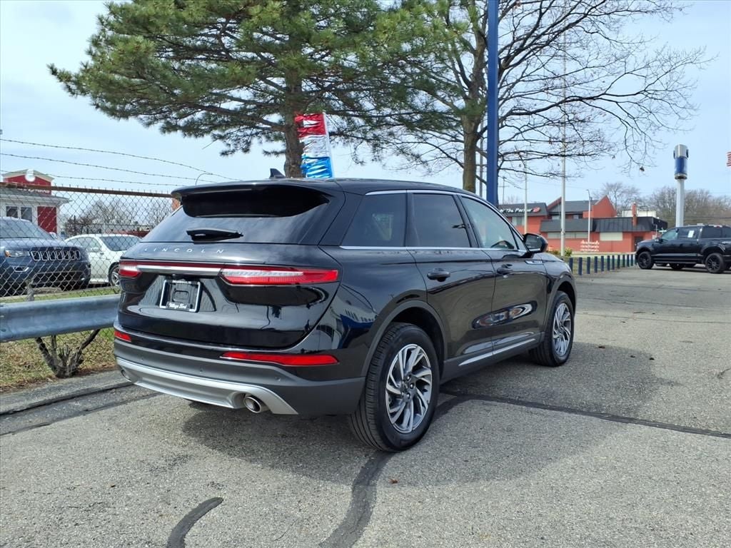 2024 Lincoln Corsair Premiere