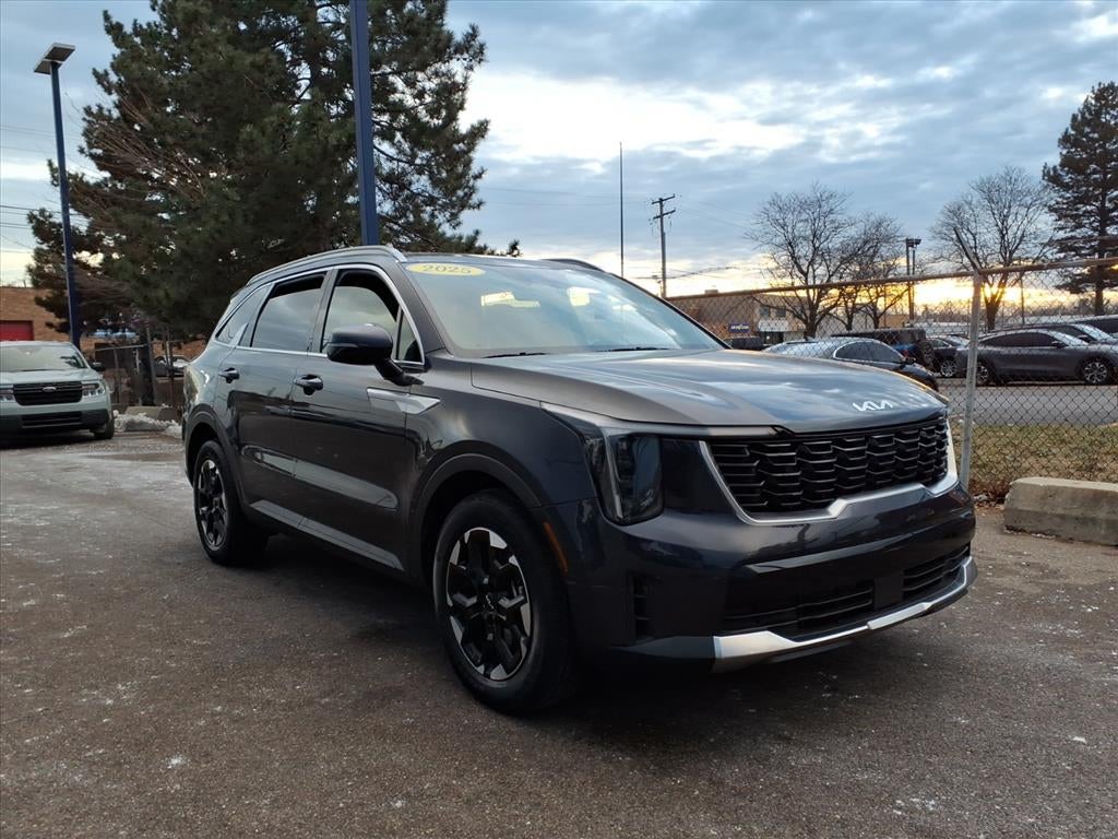 2025 Kia Sorento S